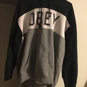 Obey sweatshirt